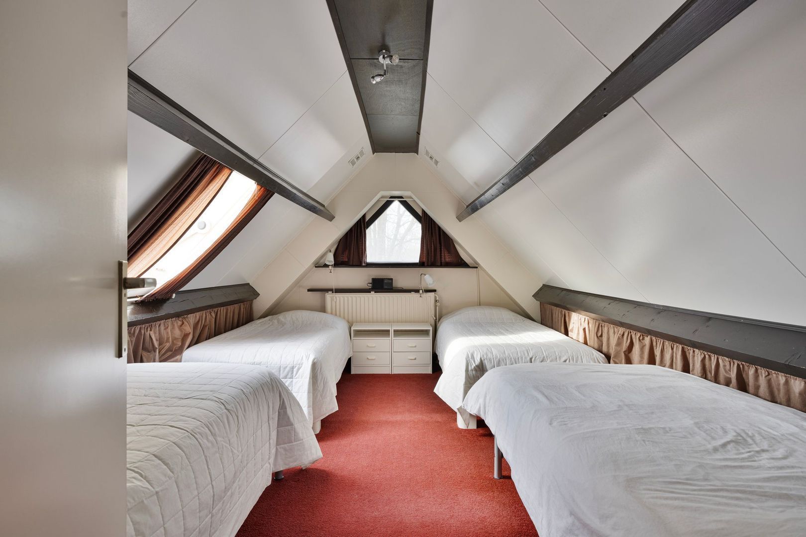 Stoffels 119, Uden foto-41