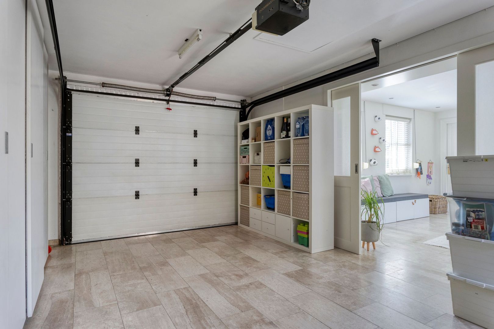 Opper 14, Uden foto-21