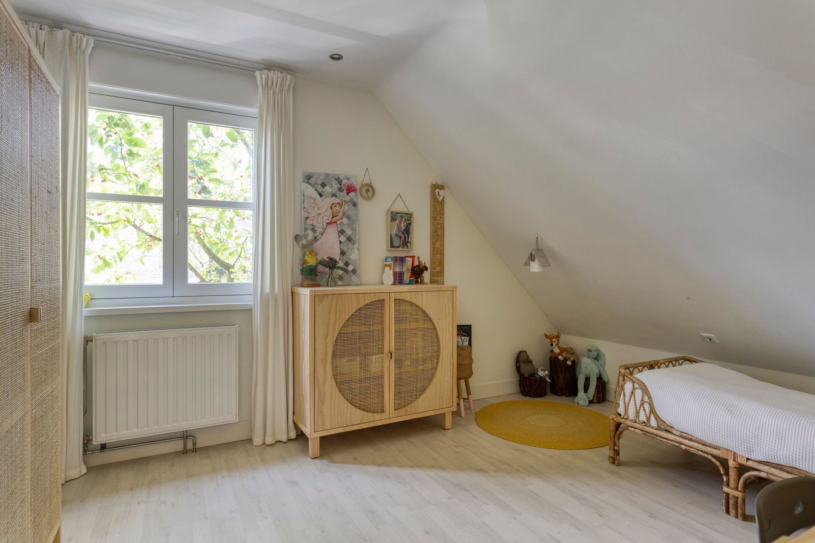 Opper 14, Uden foto-33