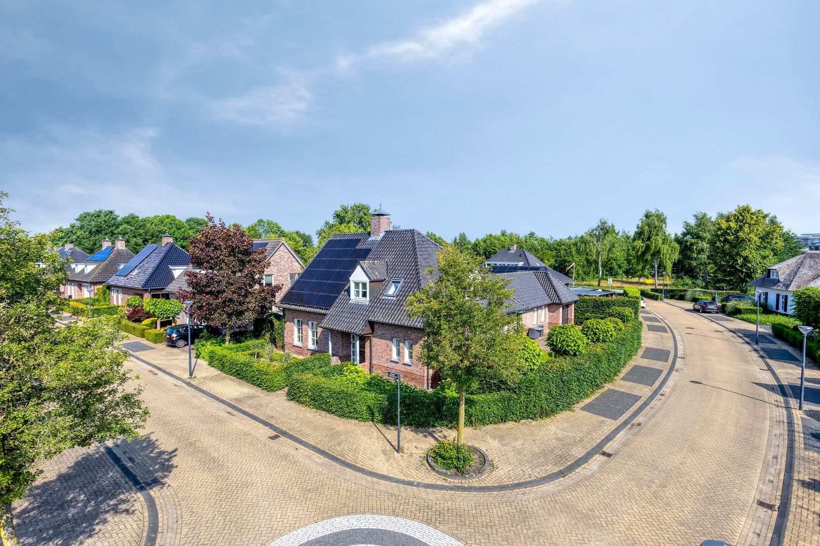 Opper 14, Uden foto-54