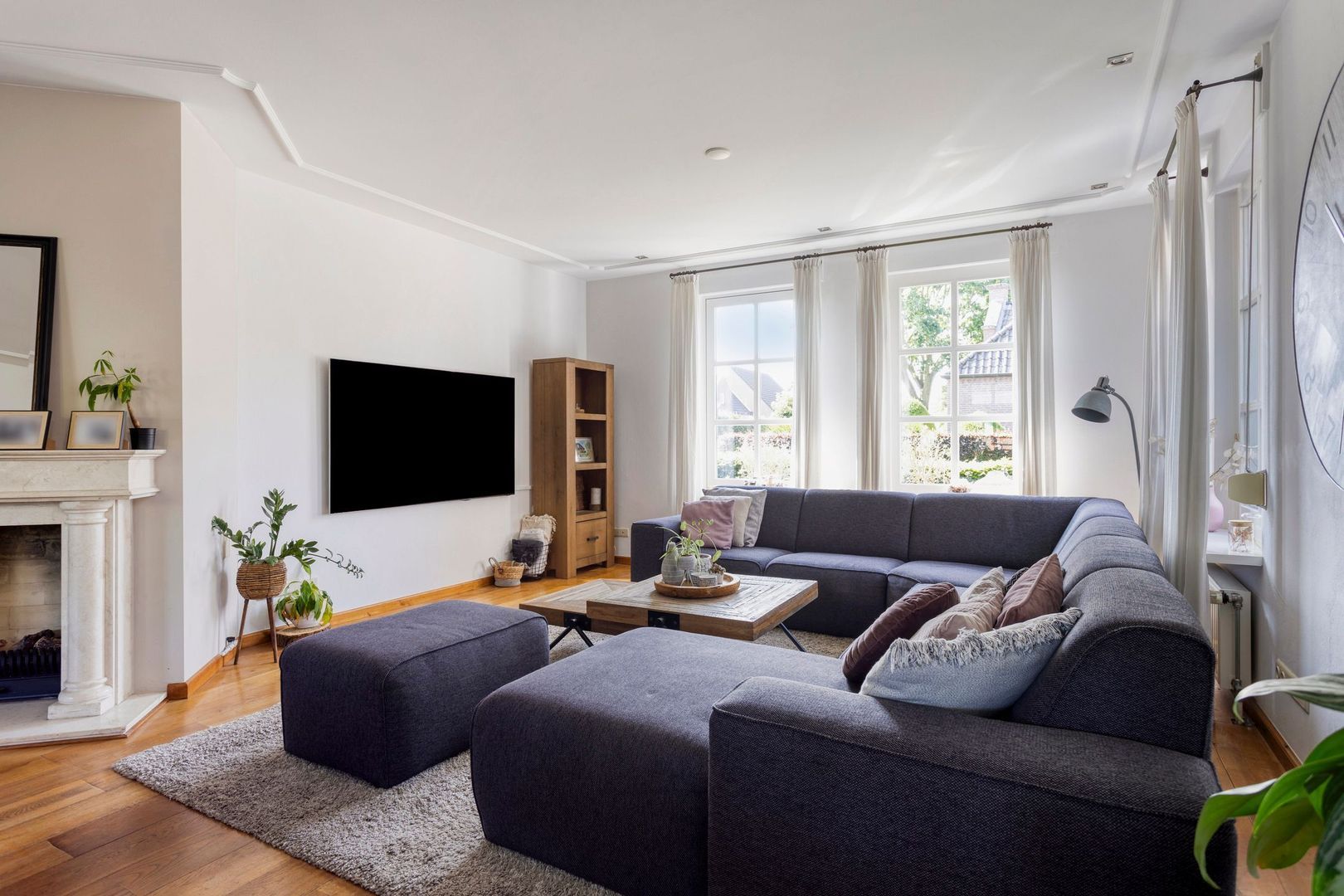 Opper 14, Uden foto-11