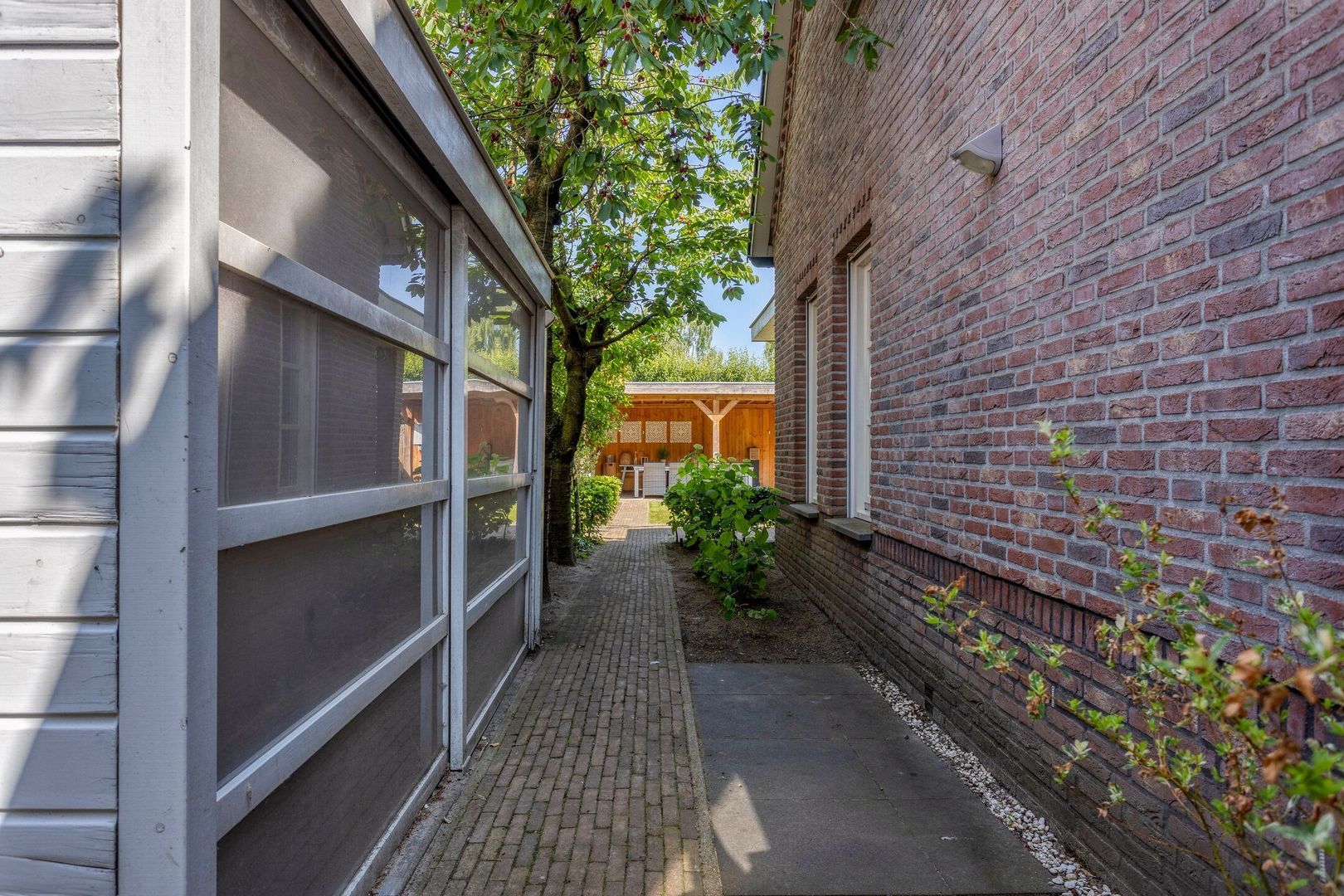 Opper 14, Uden foto-47