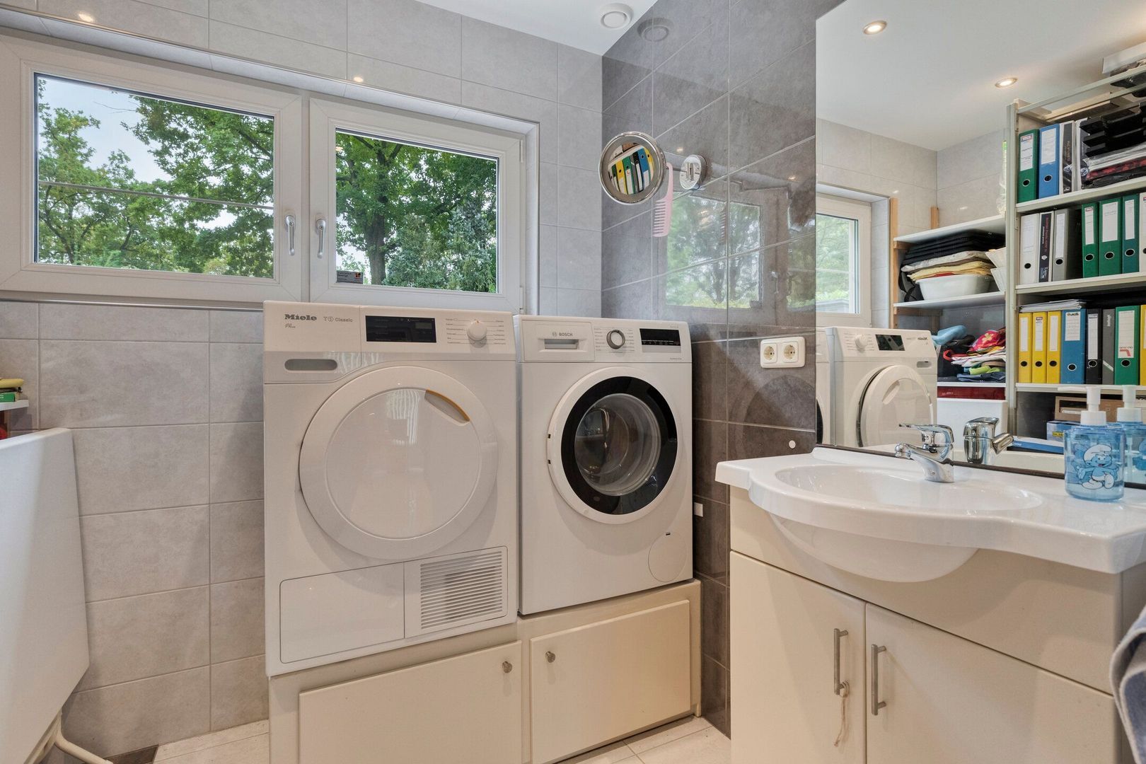 Stoffels 101, Uden foto-21