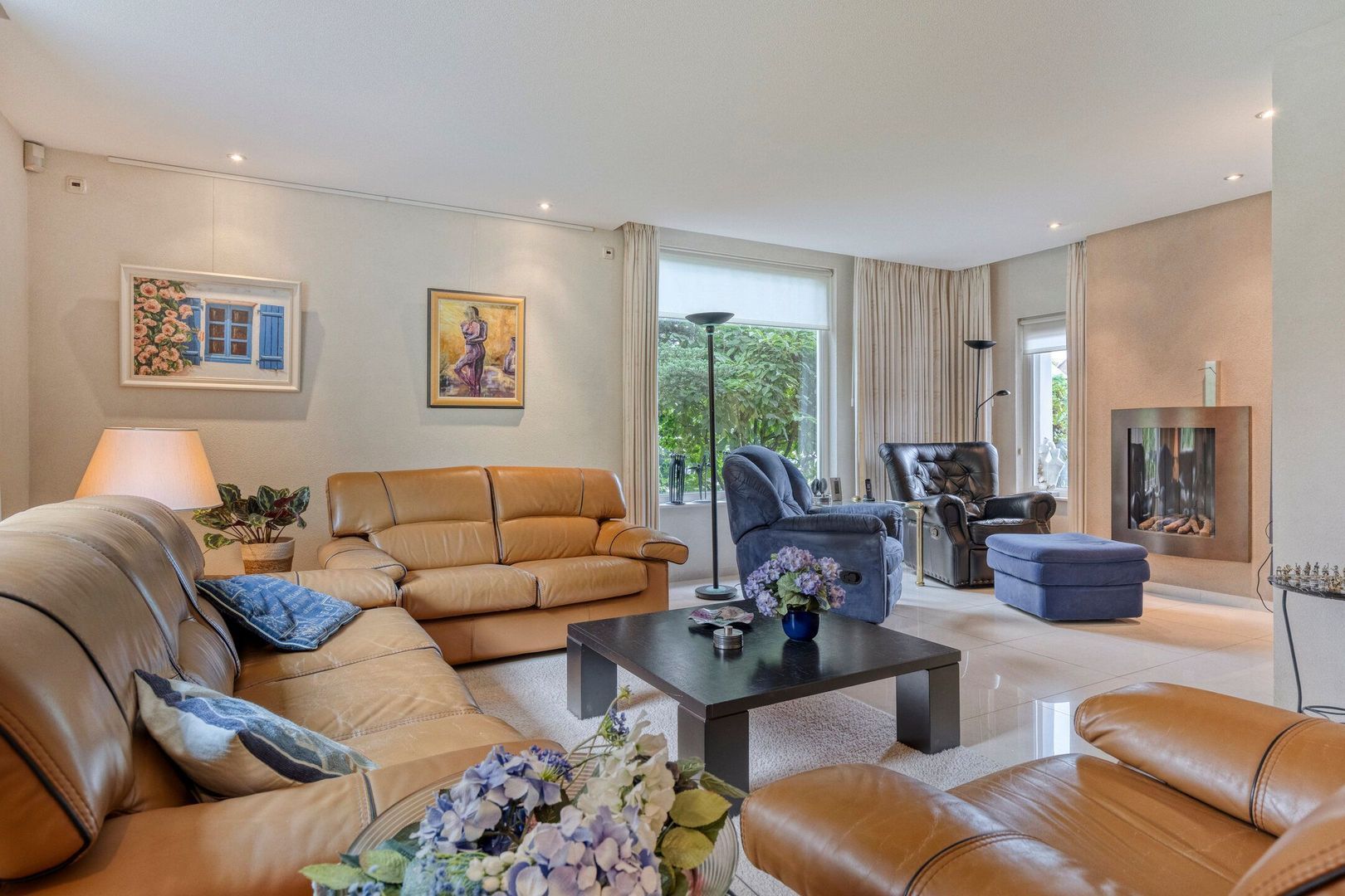 Stoffels 101, Uden foto-9