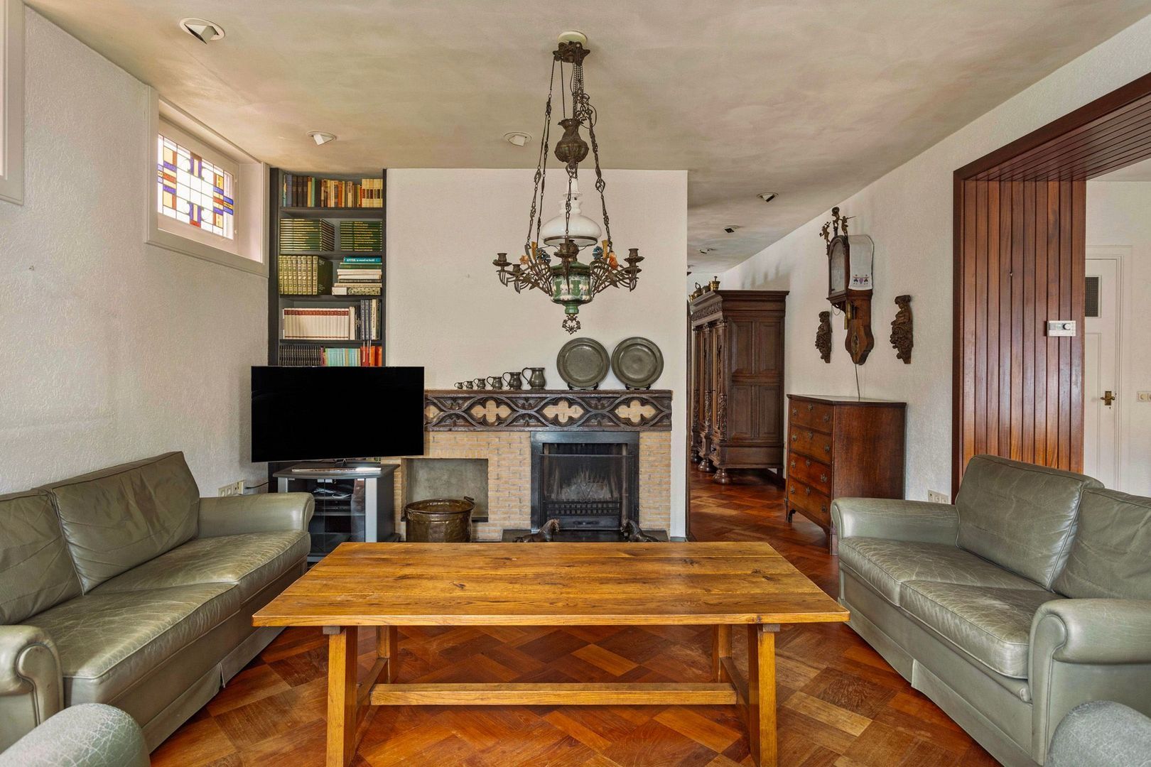 Stationsstraat 2, Mill foto-17