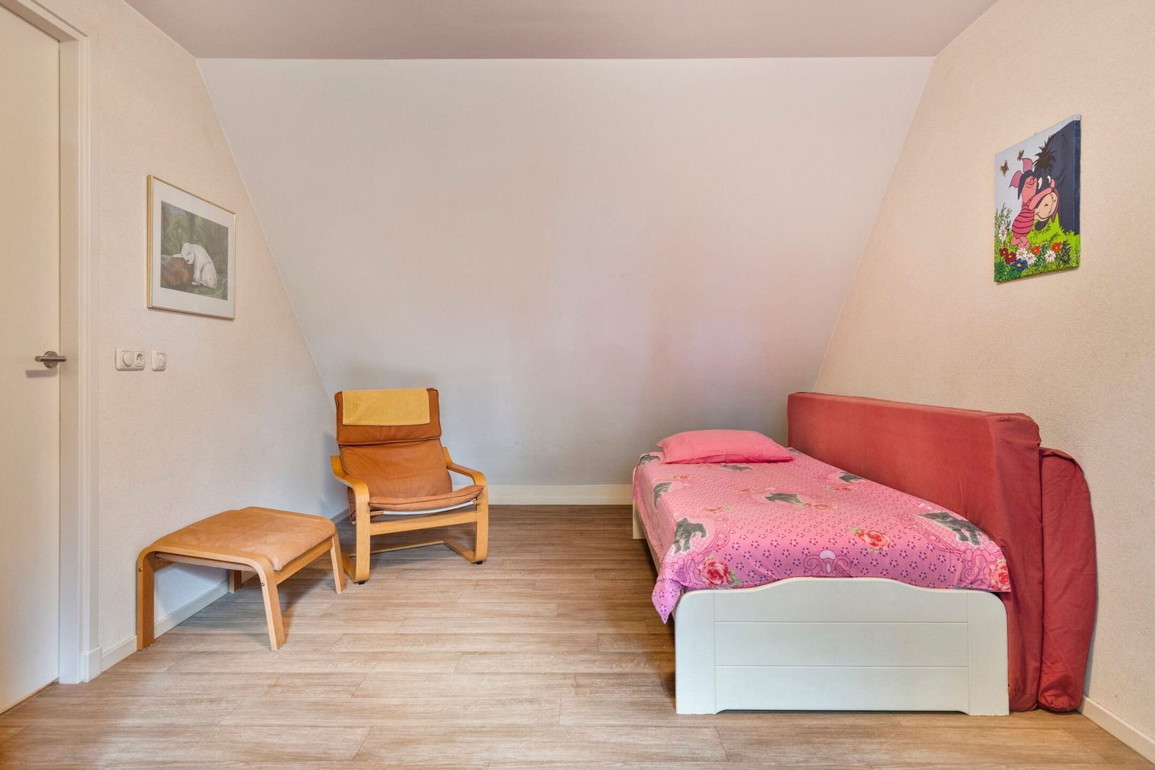 Stoffels 101, Uden foto-32