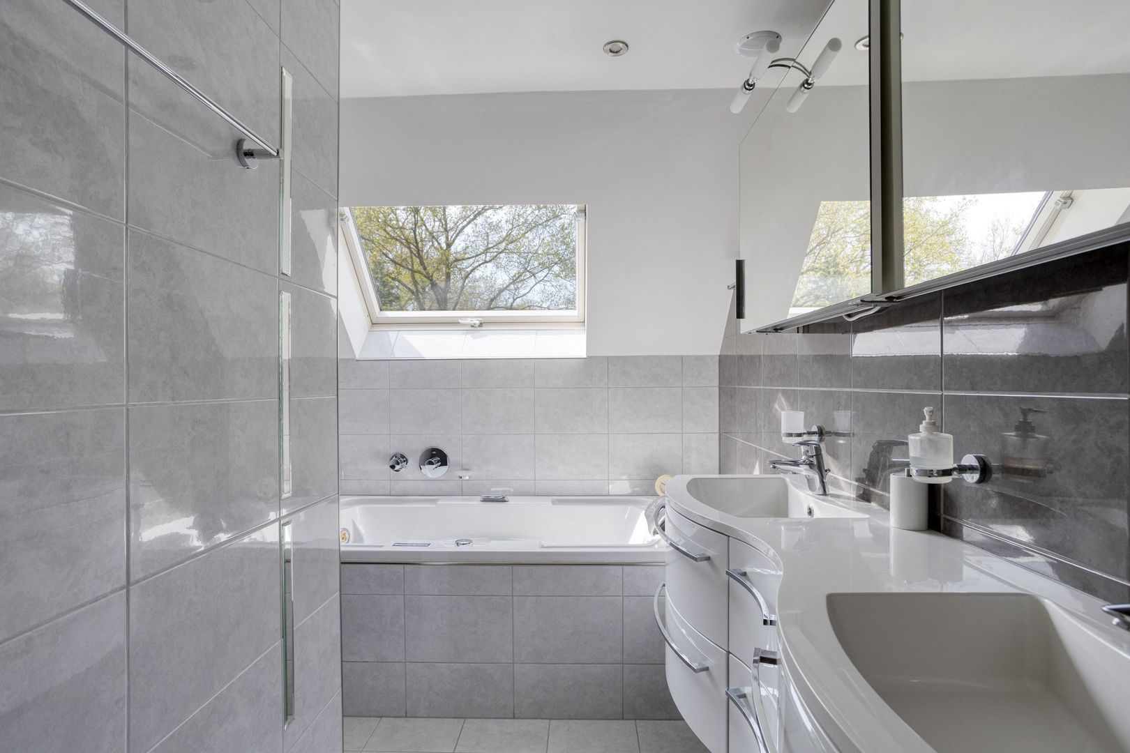 Stoffels 101, Uden foto-31