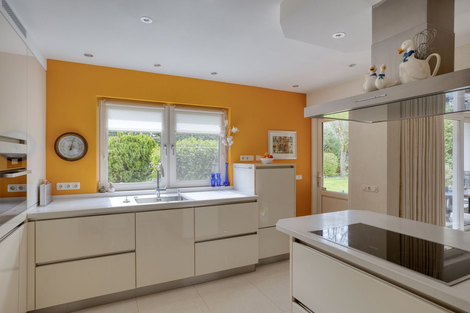 Stoffels 101, Uden foto-19