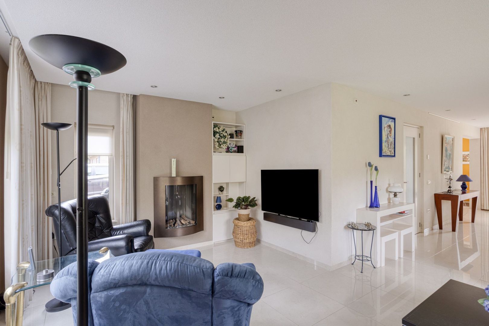 Stoffels 101, Uden foto-10