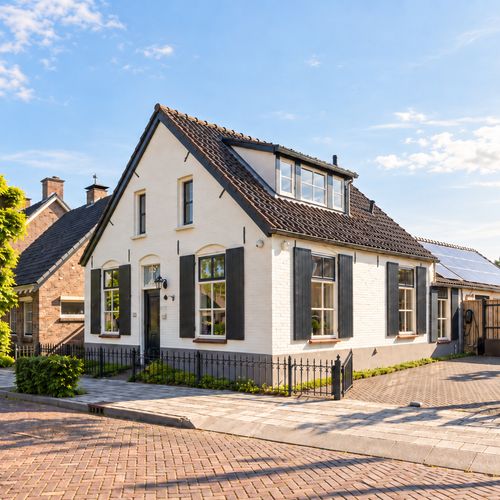 Burgemeester Buskensstraat 22, Uden foto-1