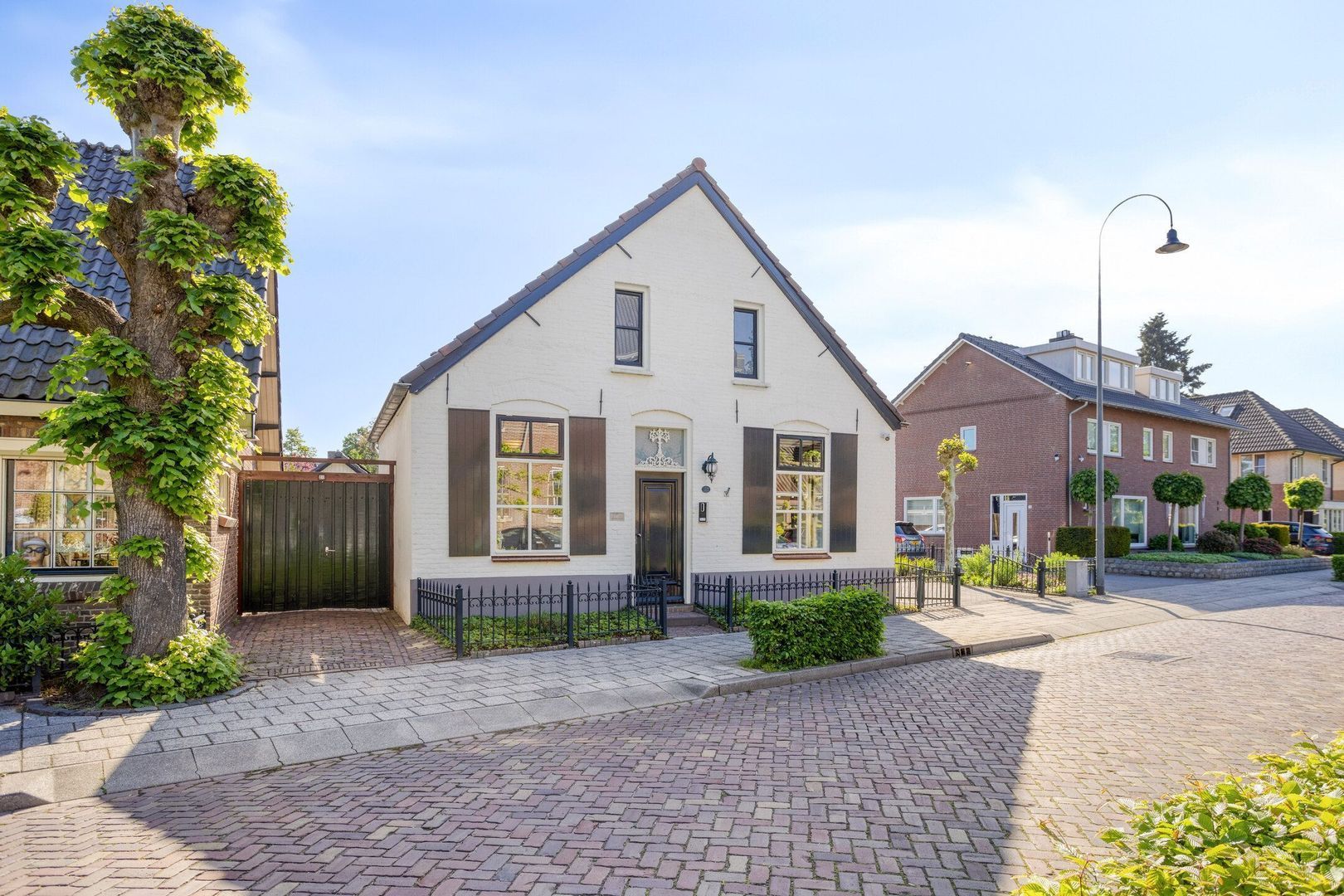 Burgemeester Buskensstraat 22, Uden foto-4