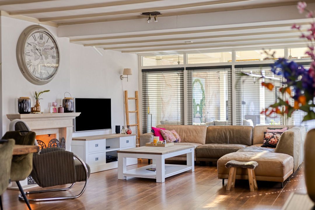Burgemeester Buskensstraat 22, Uden foto-2