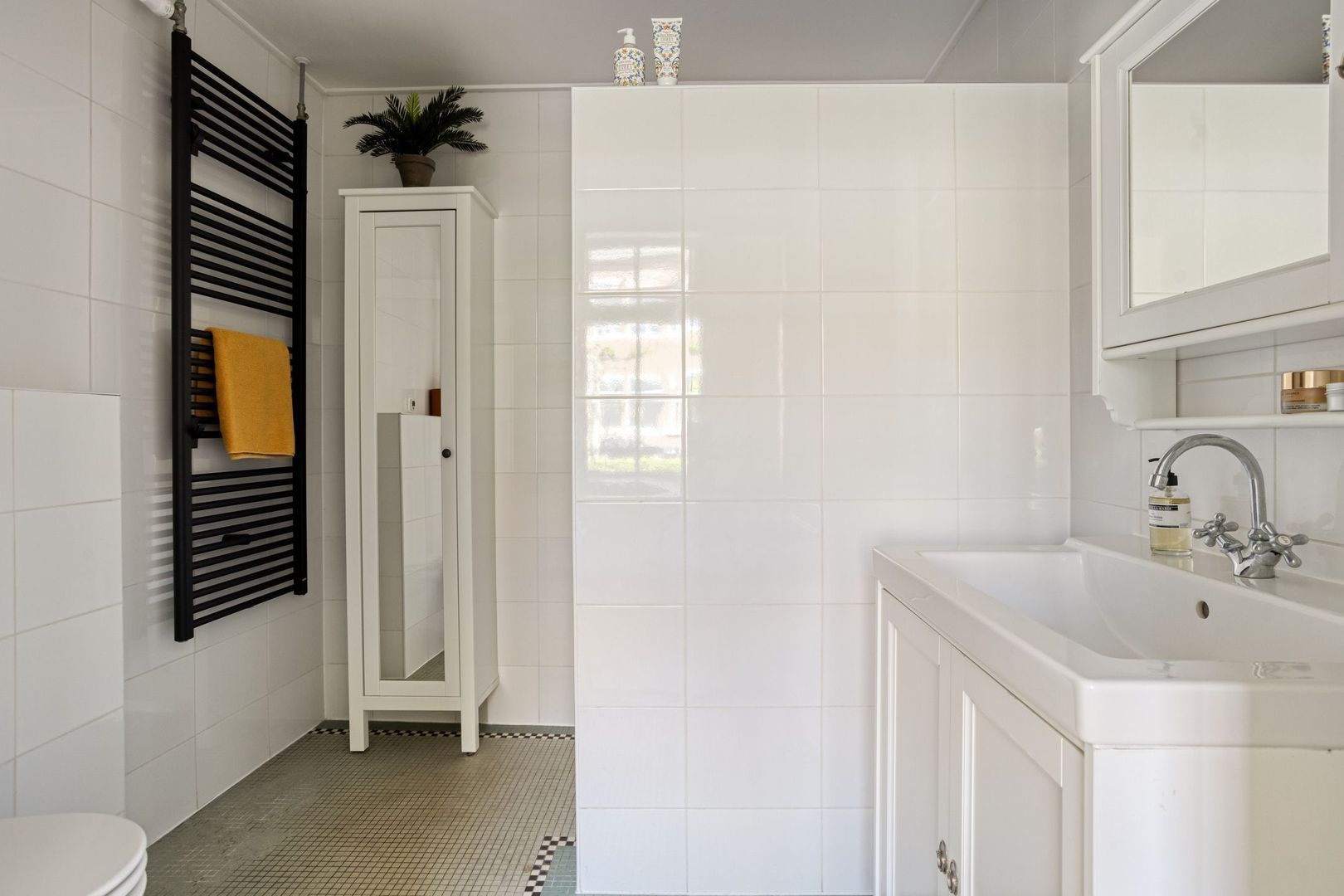 Burgemeester Buskensstraat 22, Uden foto-24