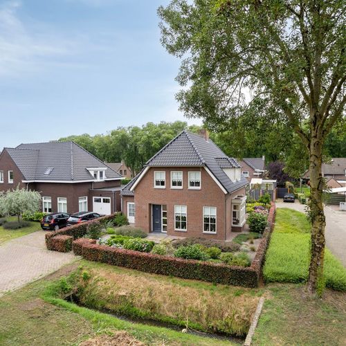 Spil 2, Schaijk foto-1