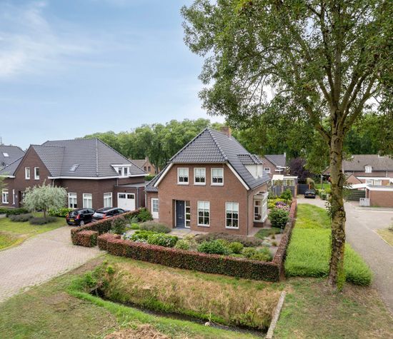 Spil 2, Schaijk