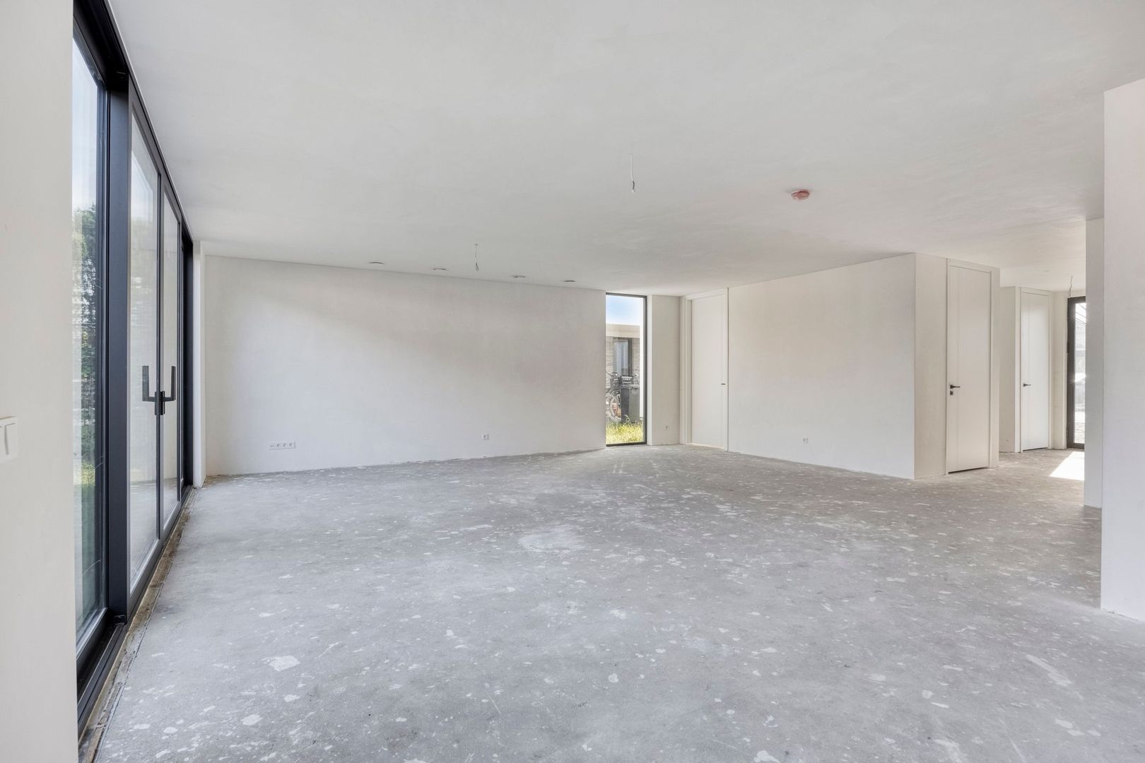 Strengen 3, Uden foto-14