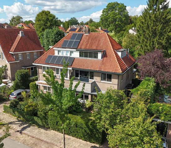 Van Ruisdaelstraat 12, Arnhem