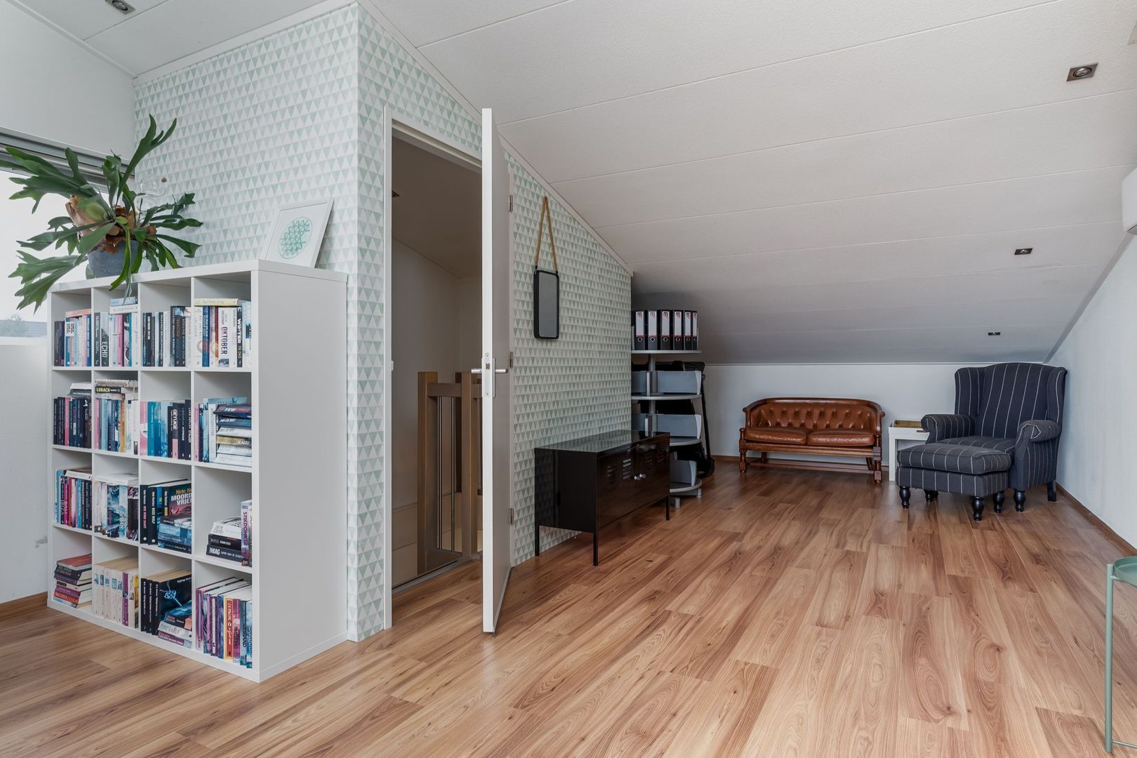 Het Helmhout 83 85, Drachten foto-23