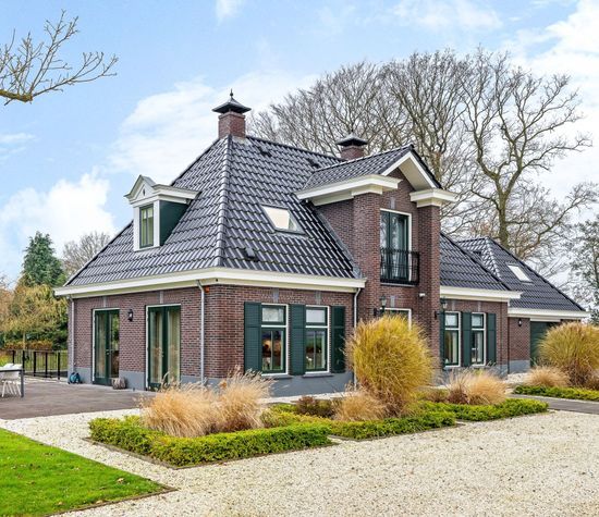 Mandefjild 2, Bakkeveen