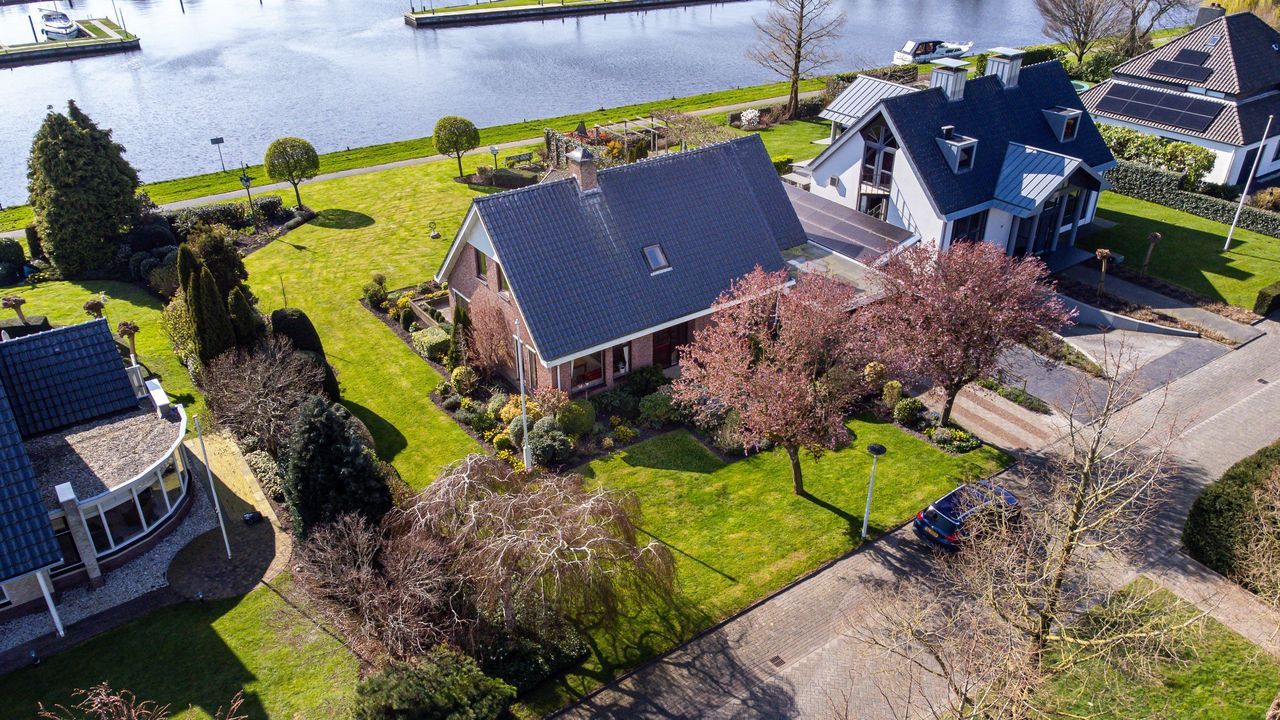 Tjeukemeerstraat 63, Lemmer foto-2
