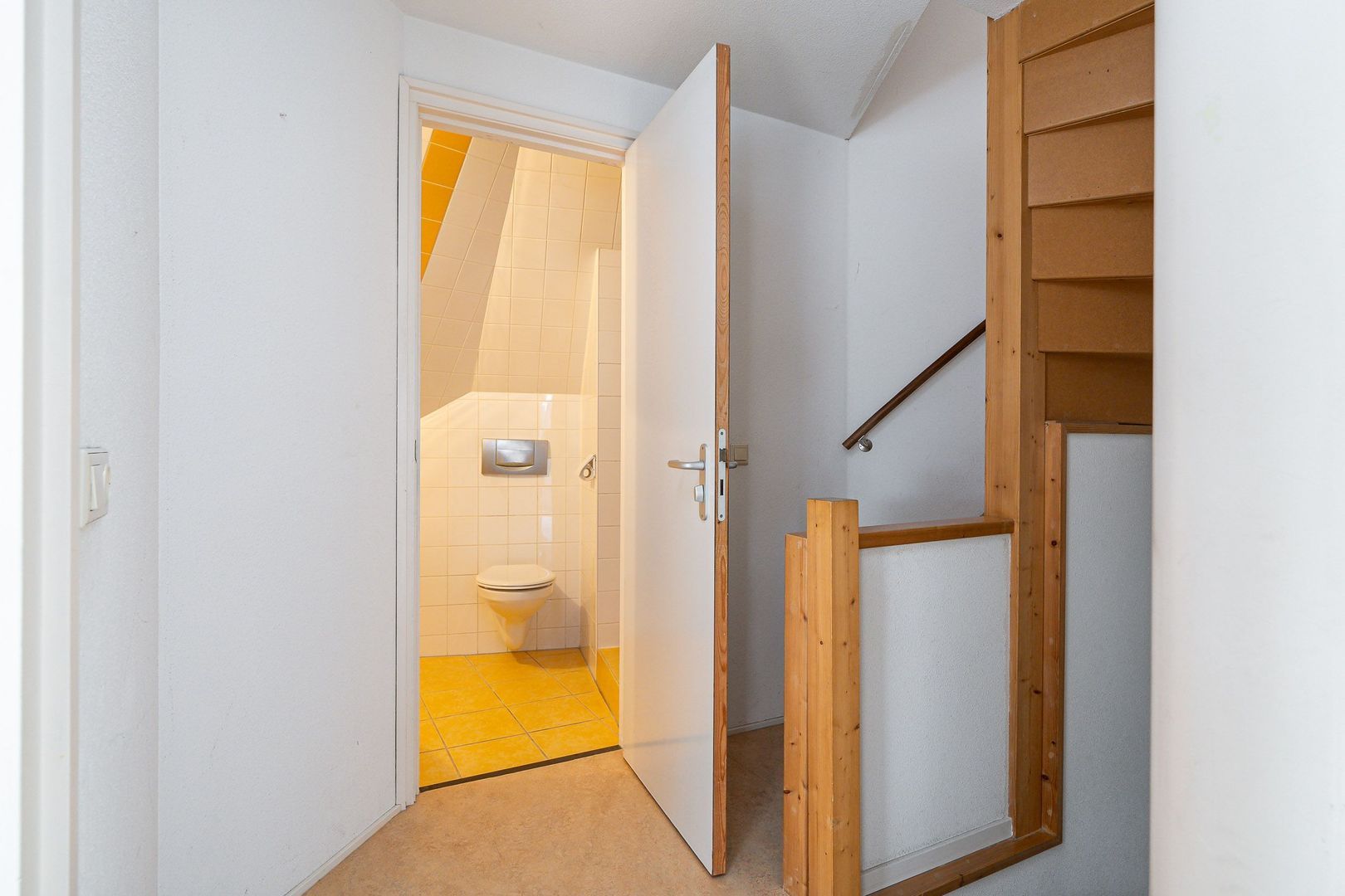 Benjamin Steegengastrjitte 10, Balk foto-46