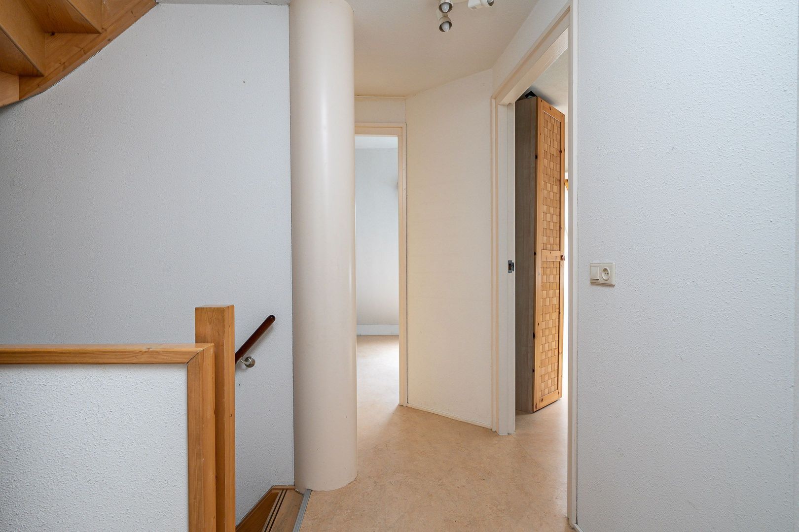 Benjamin Steegengastrjitte 10, Balk foto-33