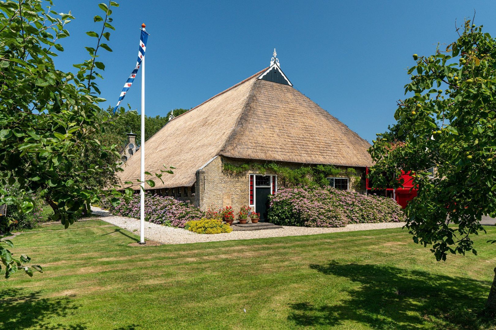 Hearewei 39, Tzummarum foto-64