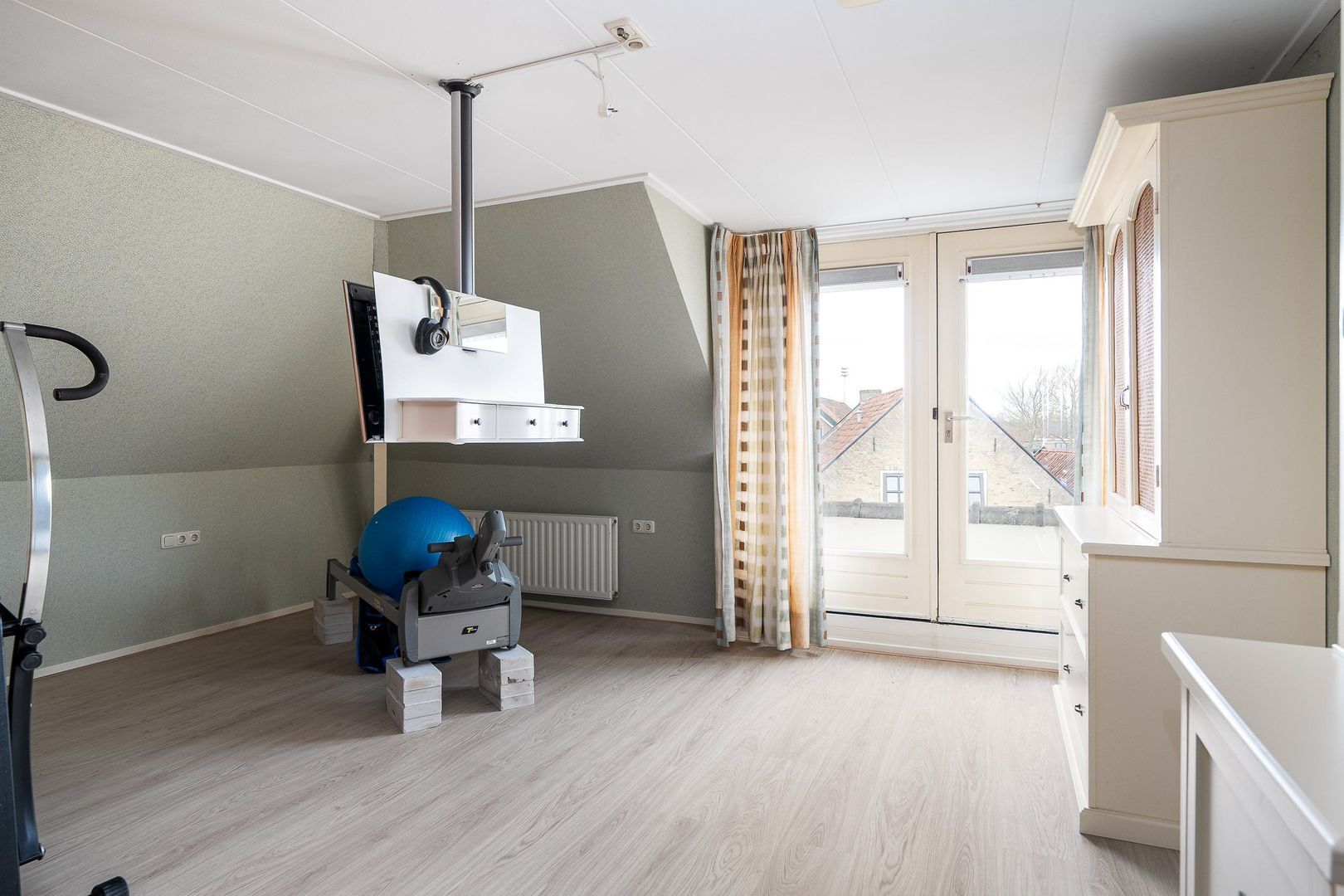 Iewâl 1, Woudsend foto-51