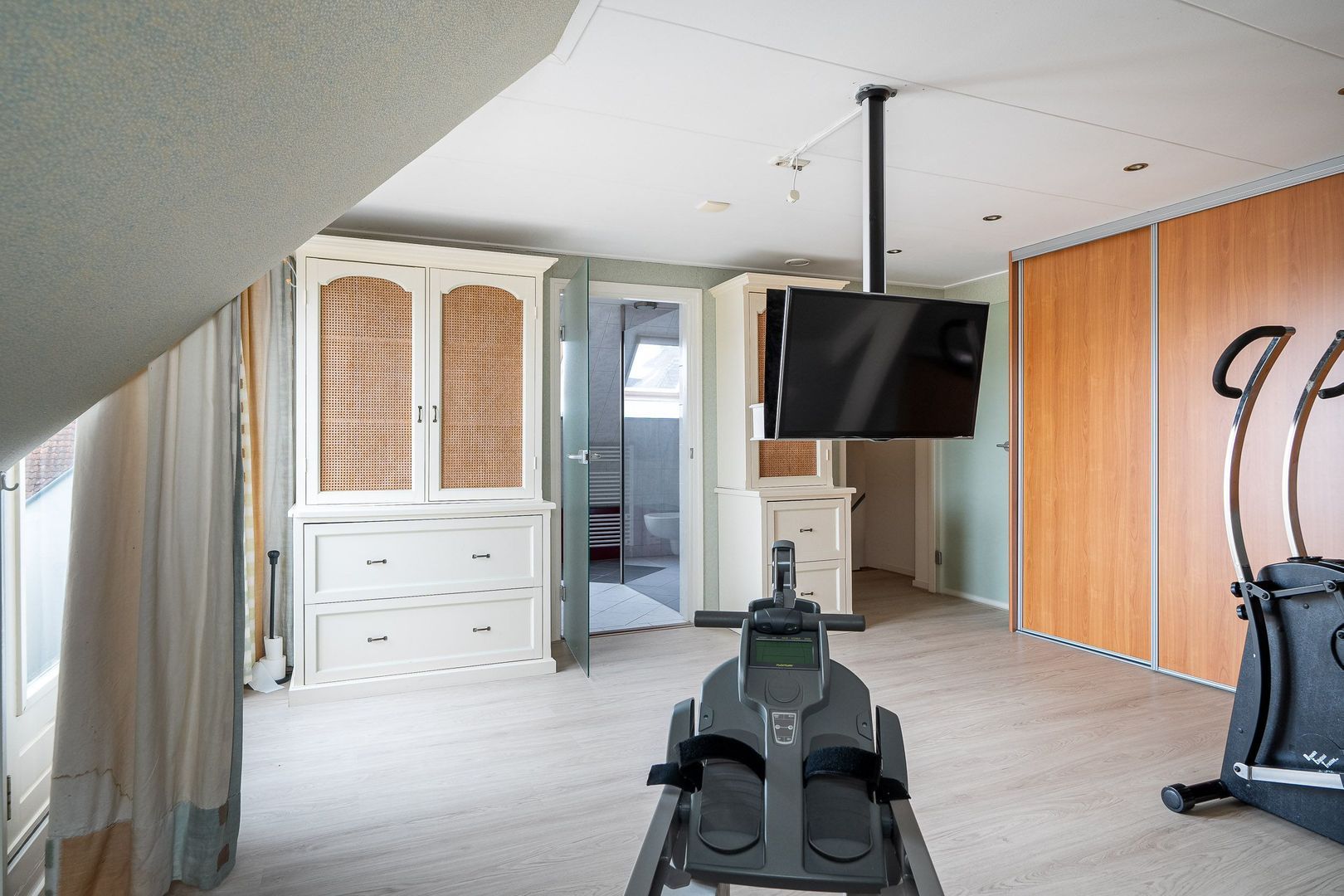 Iewâl 1, Woudsend foto-50