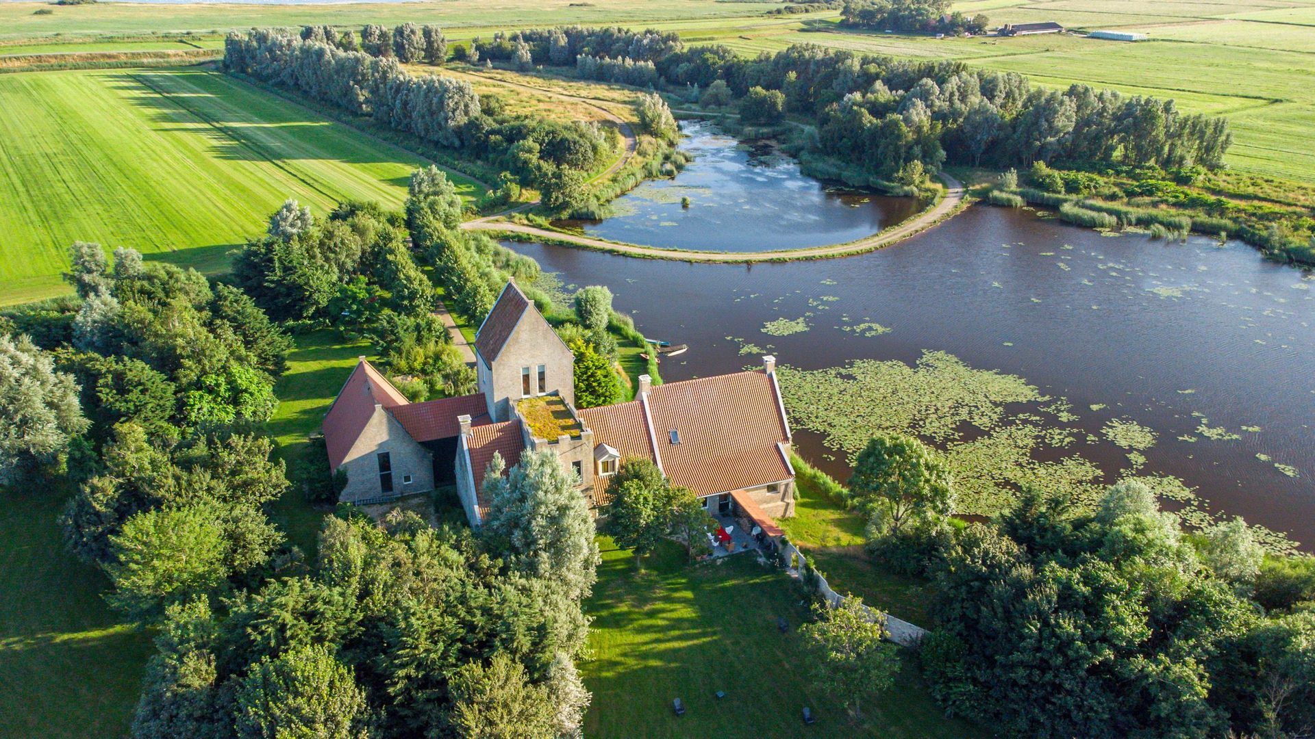 Wieldyk 10, Mirns foto-5