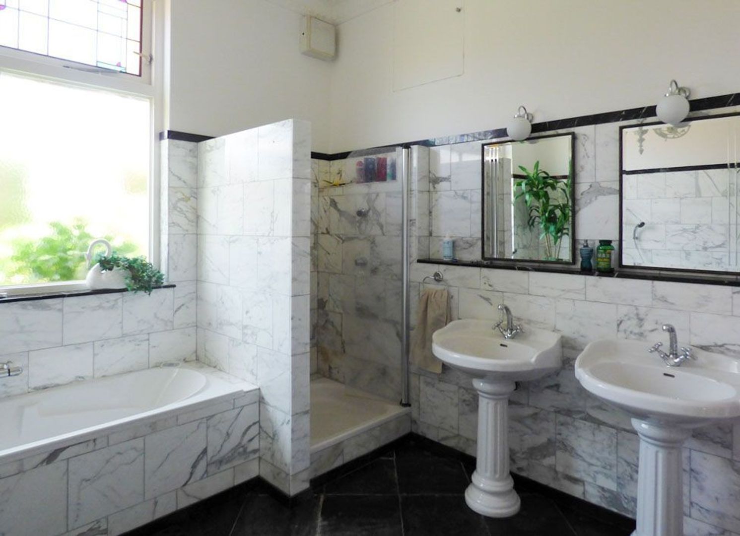 Wikelerdyk 16, Balk foto-16