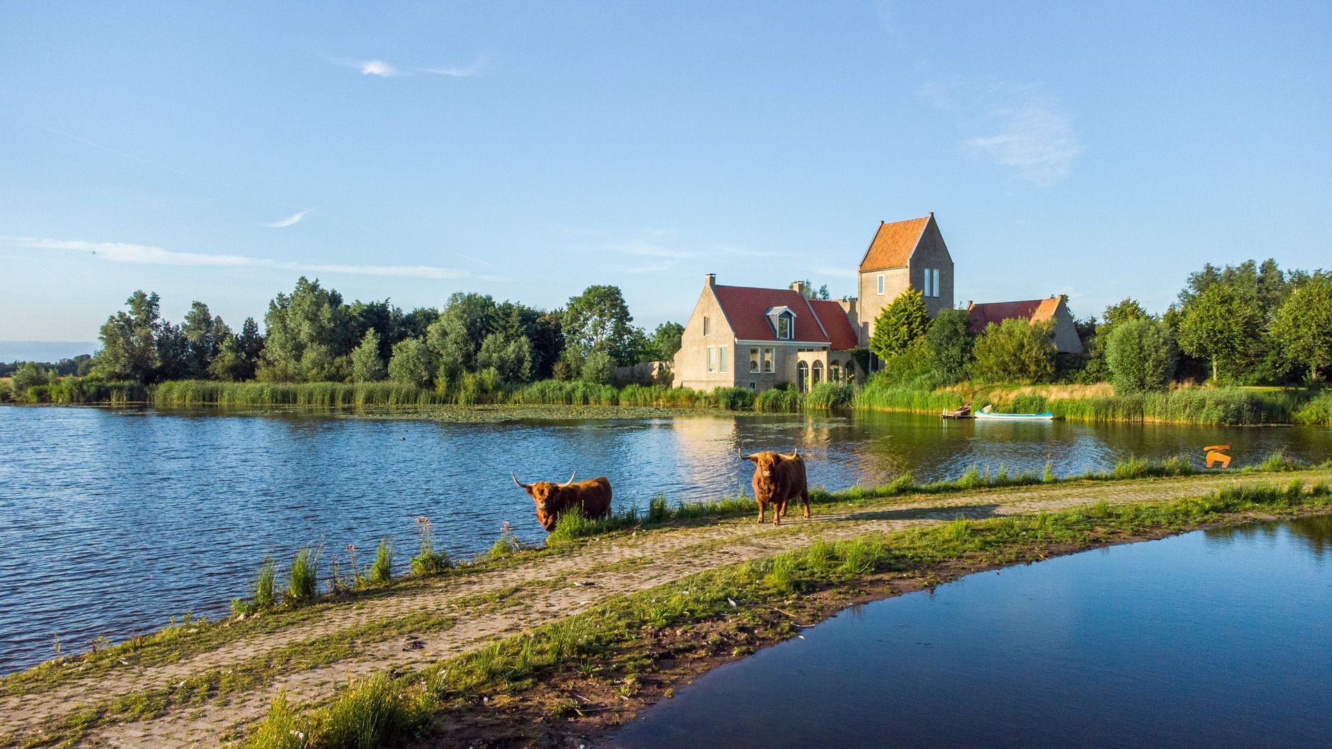 Wieldyk 10, Mirns foto-0