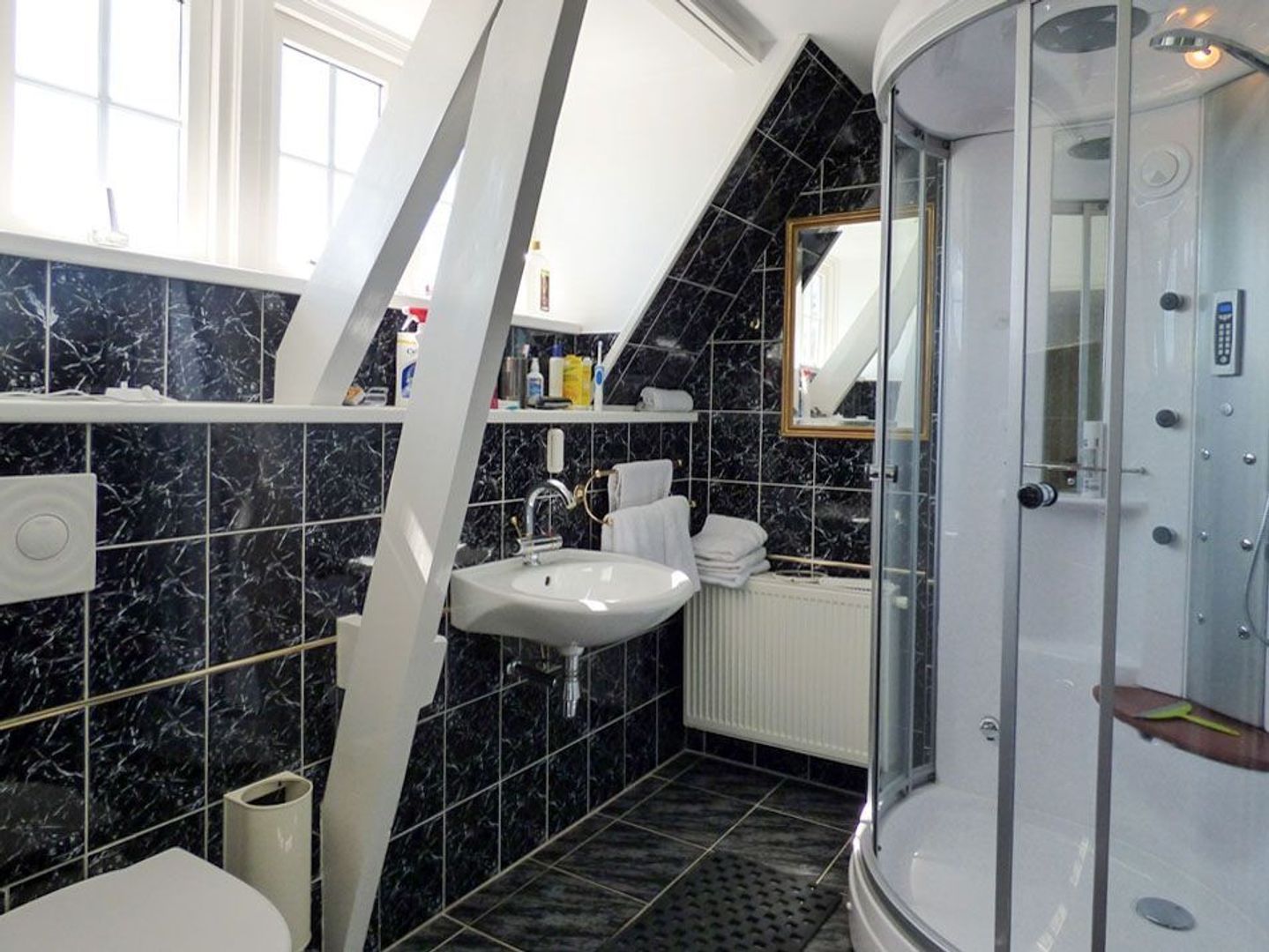 Wikelerdyk 16, Balk foto-21