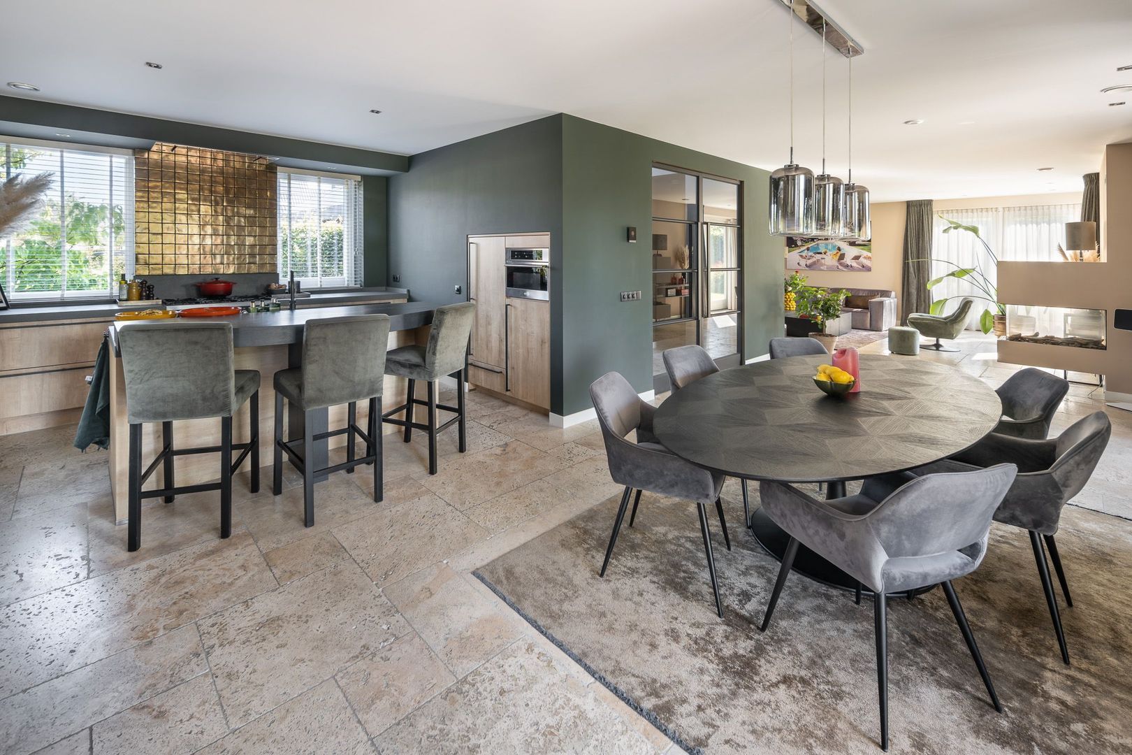 Wielblok 5, Herpt foto-8