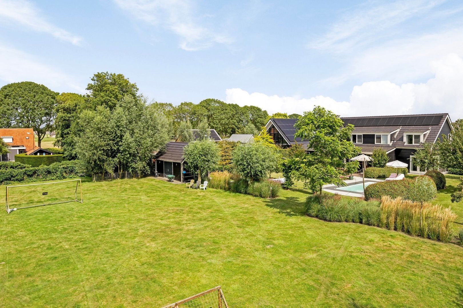 Wielblok 5, Herpt foto-34