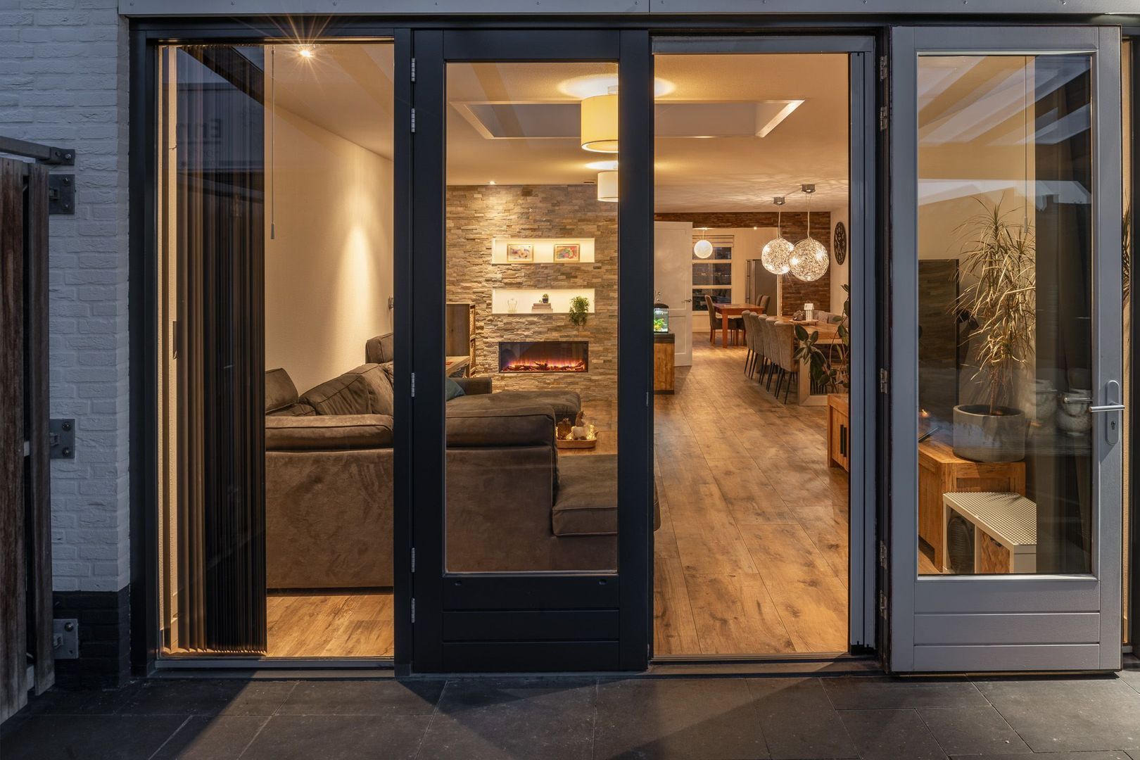 Otter 26, Vlijmen foto-32