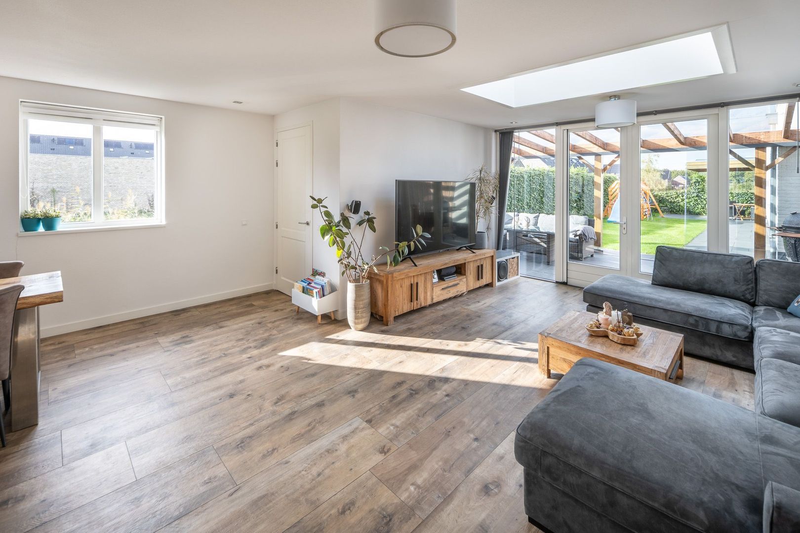 Otter 26, Vlijmen foto-1