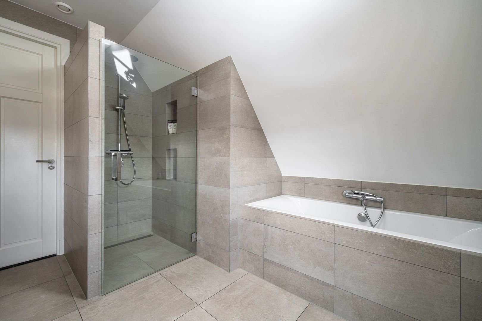 Hendrik de Jonghstraat 5, Haarsteeg foto-31