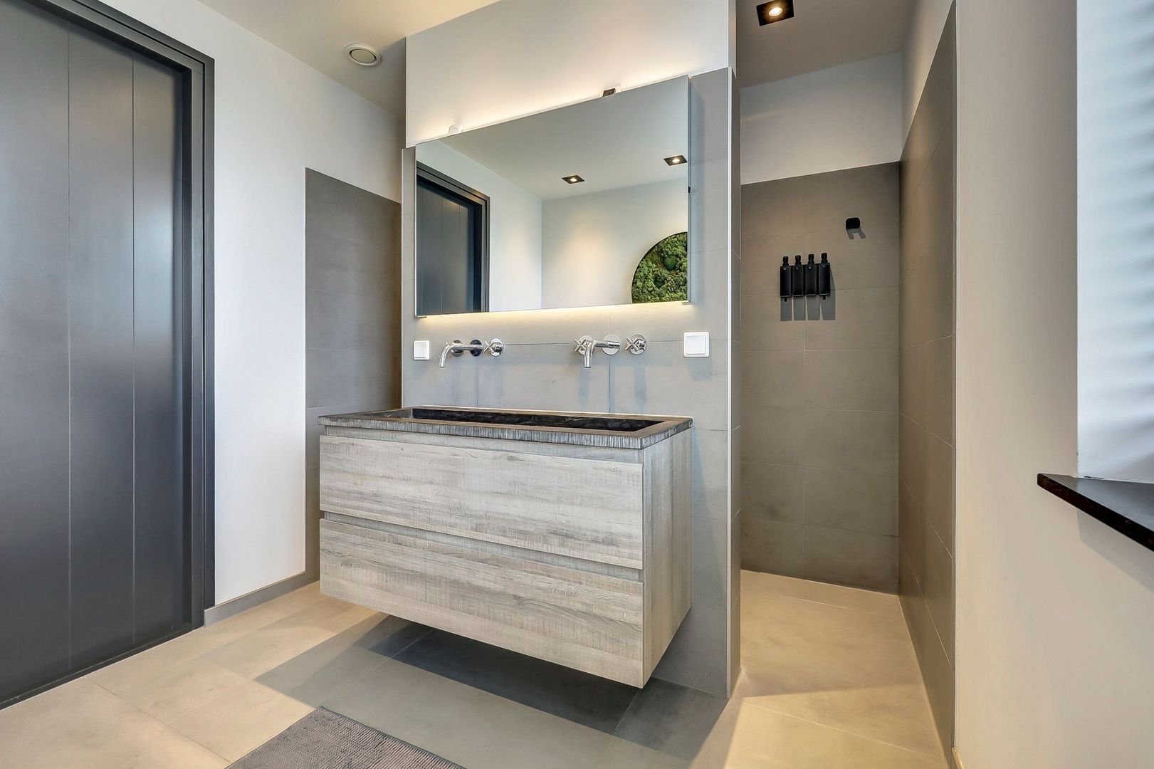 Zilverkarper 4, Vlijmen foto-26