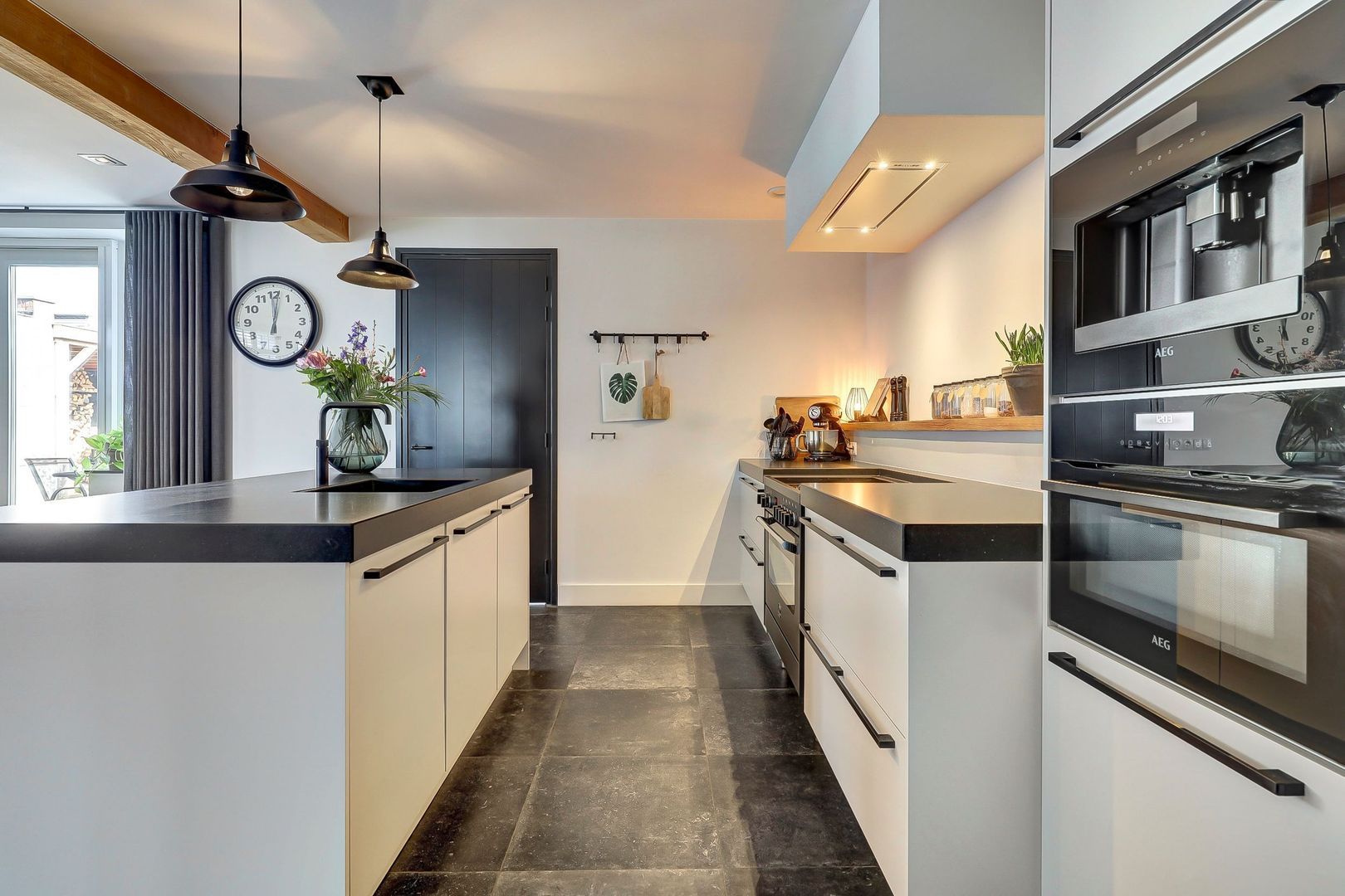 Zilverkarper 4, Vlijmen foto-5