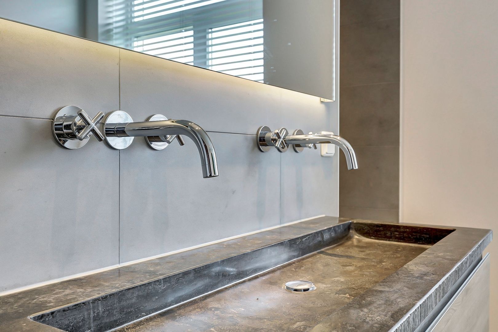 Zilverkarper 4, Vlijmen foto-27