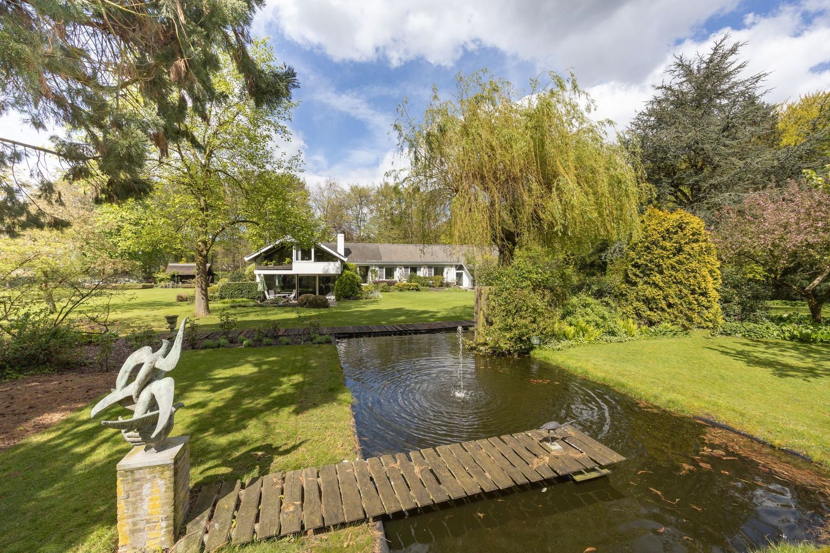 Moerdijkse Postbaan 6, Etten-Leur foto-1