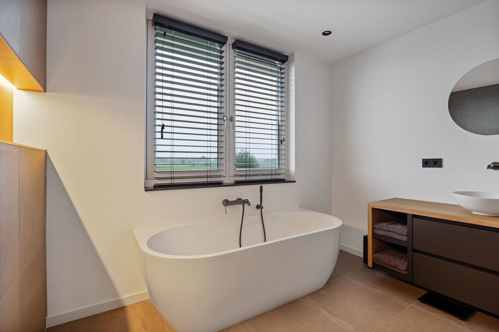 Lage Vaartkant 42, Etten-Leur foto-32