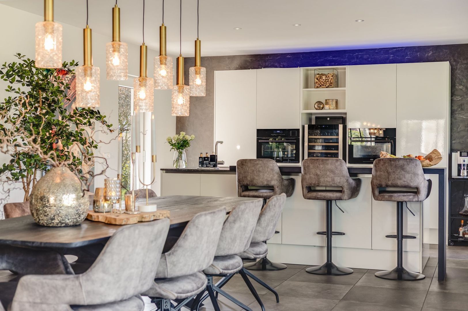 Contrabas 46, Etten-Leur foto-16