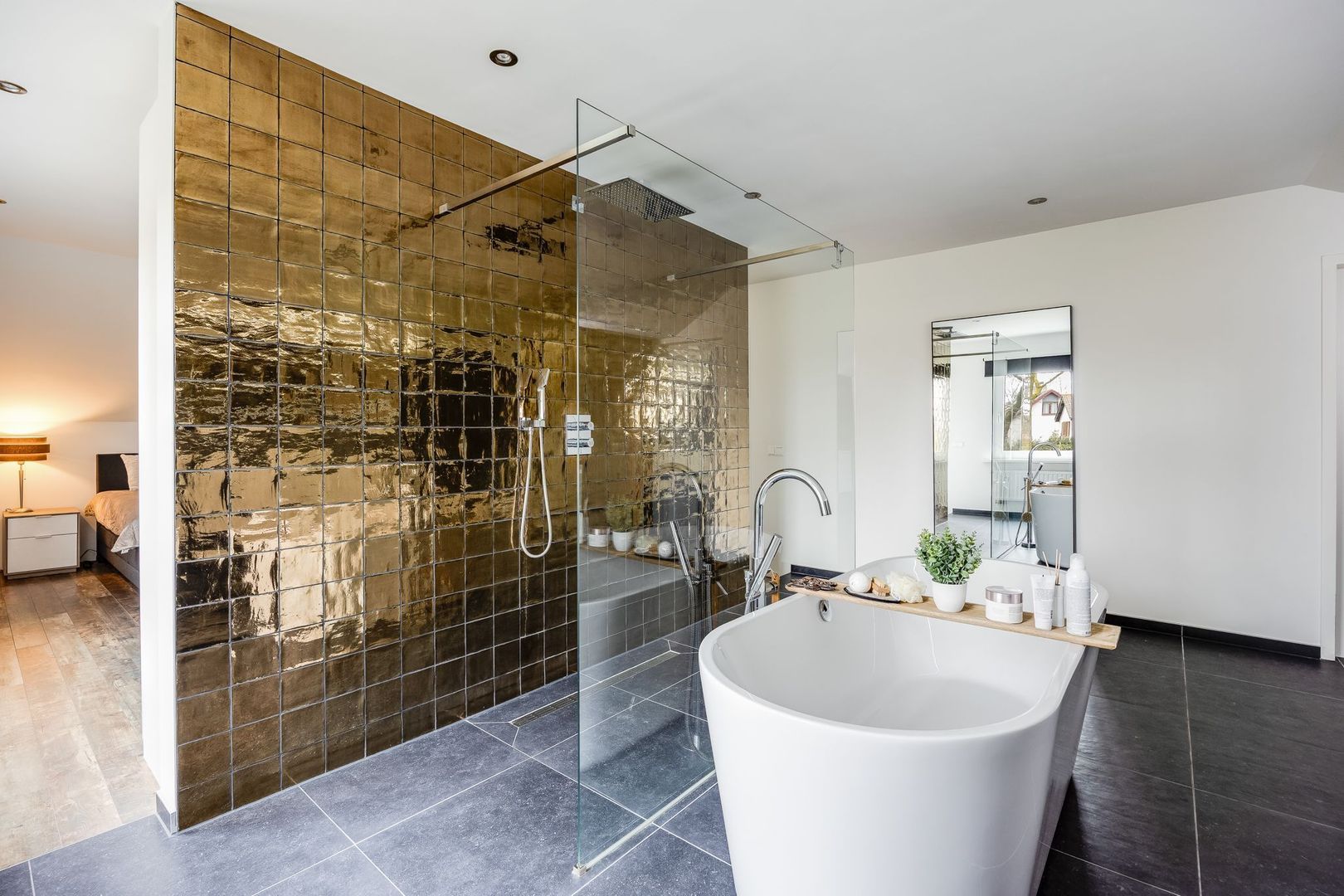 Contrabas 46, Etten-Leur foto-44