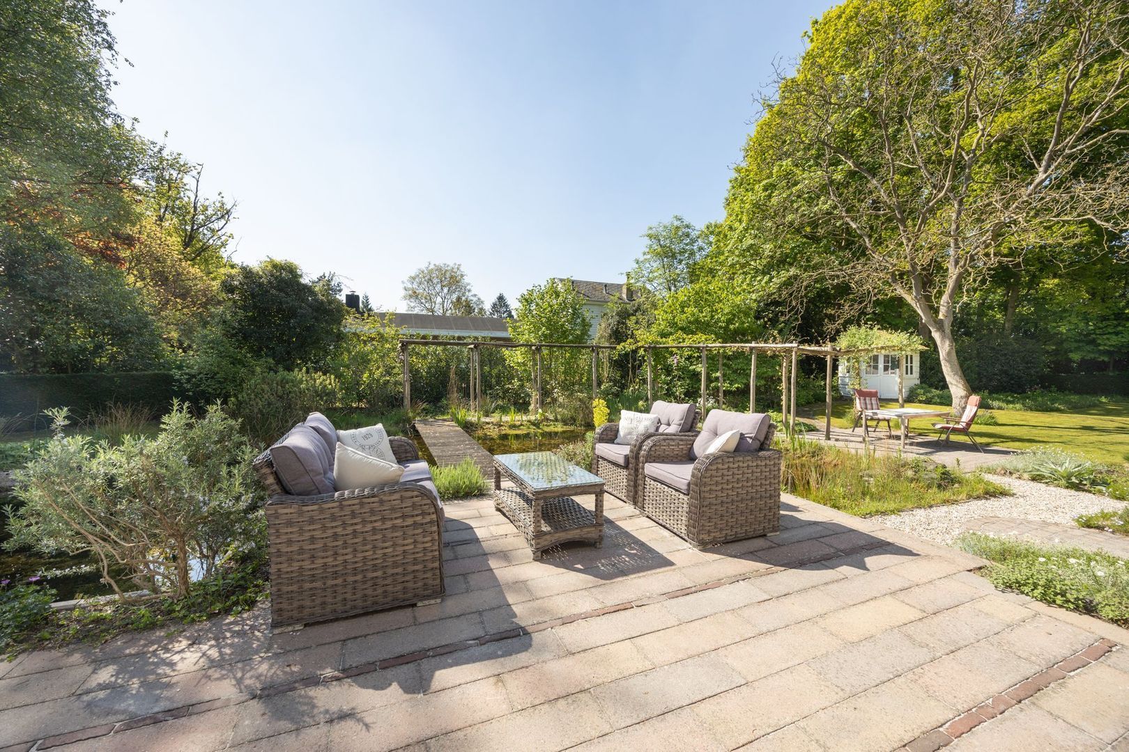 Mommersstraat 10, Hoeven foto-43