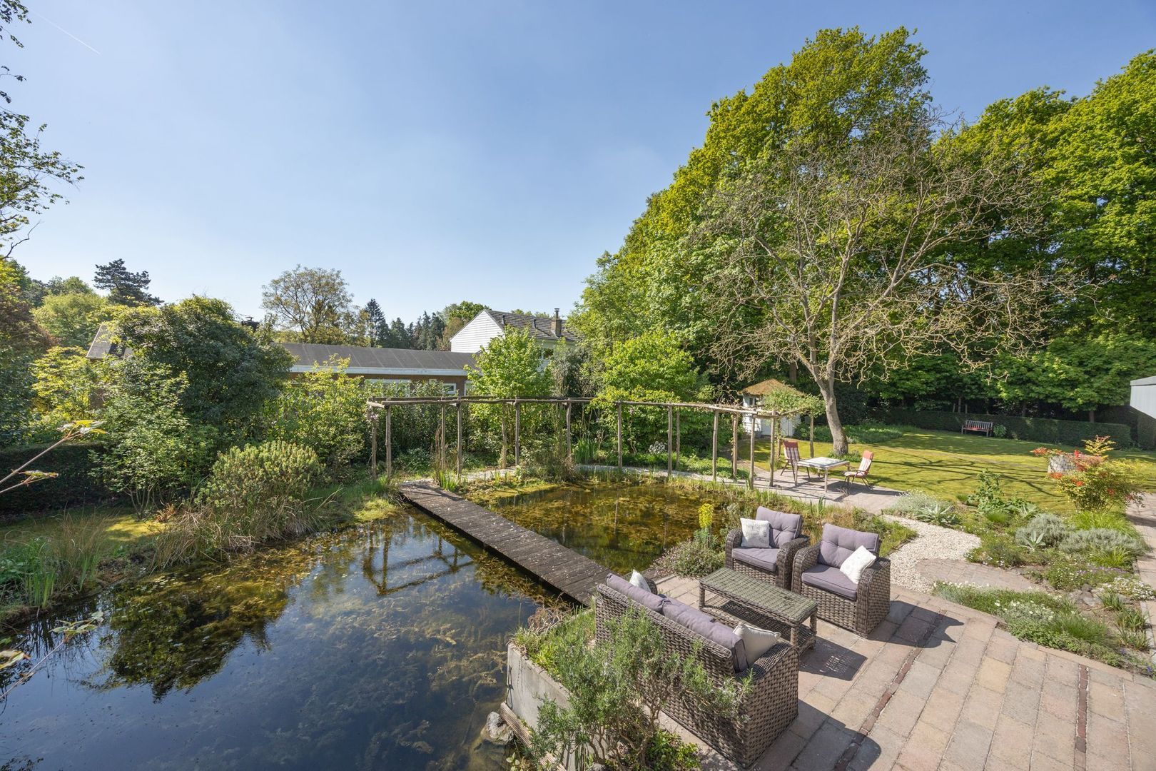 Mommersstraat 10, Hoeven foto-47