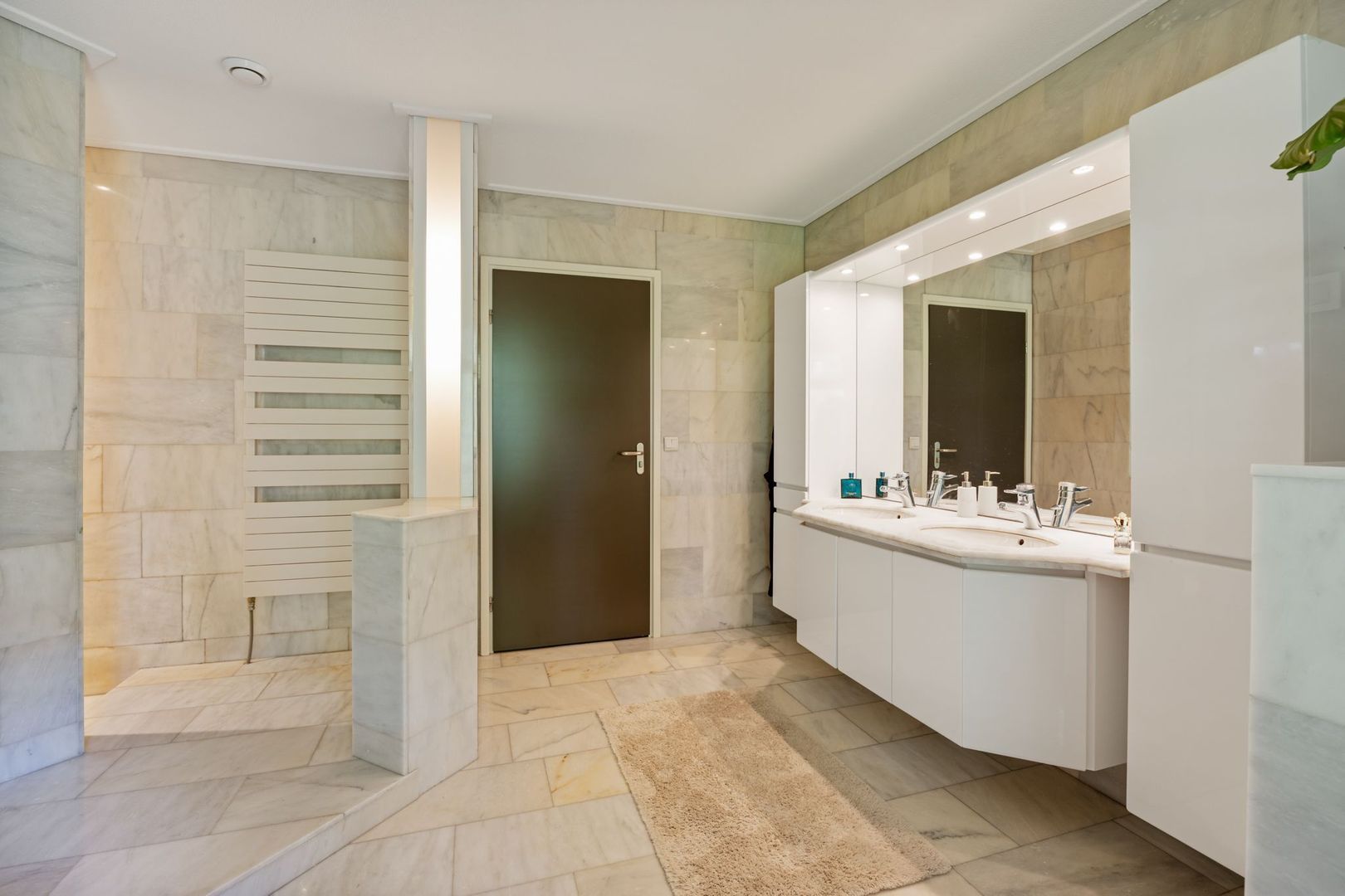 Taconietdijk 2, Roosendaal foto-42