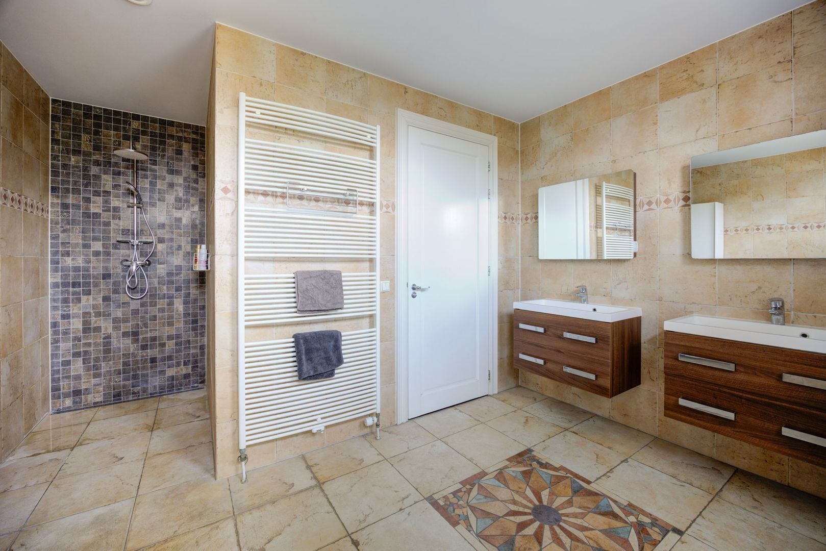 Baroniestraat 9, Etten-Leur foto-36