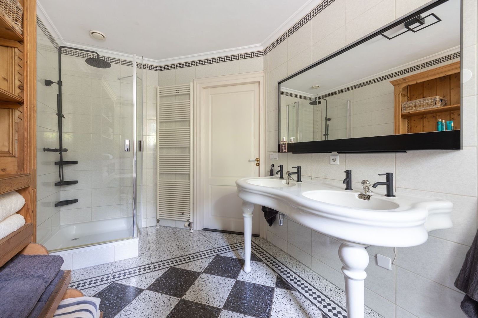 Hoge Neerstraat 15, Etten-Leur foto-24